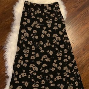 🍒Vintage Old Navy floral maxi skirt
